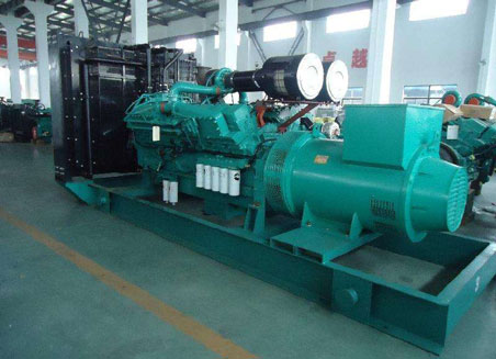 保城镇800kw康明斯柴油发电机组图片 保城镇800kw康明斯柴油发电机组图片